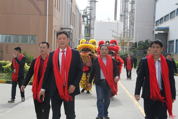 千秋偉業(yè)添錦繡 萬里鵬程展宏圖 —— 常青樹舞獅獻(xiàn)瑞賀新春，歡天喜地迎開工！